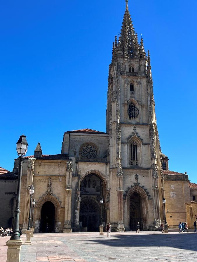 Apartamento Wamba - La Catedral Oviedo Ngoại thất bức ảnh